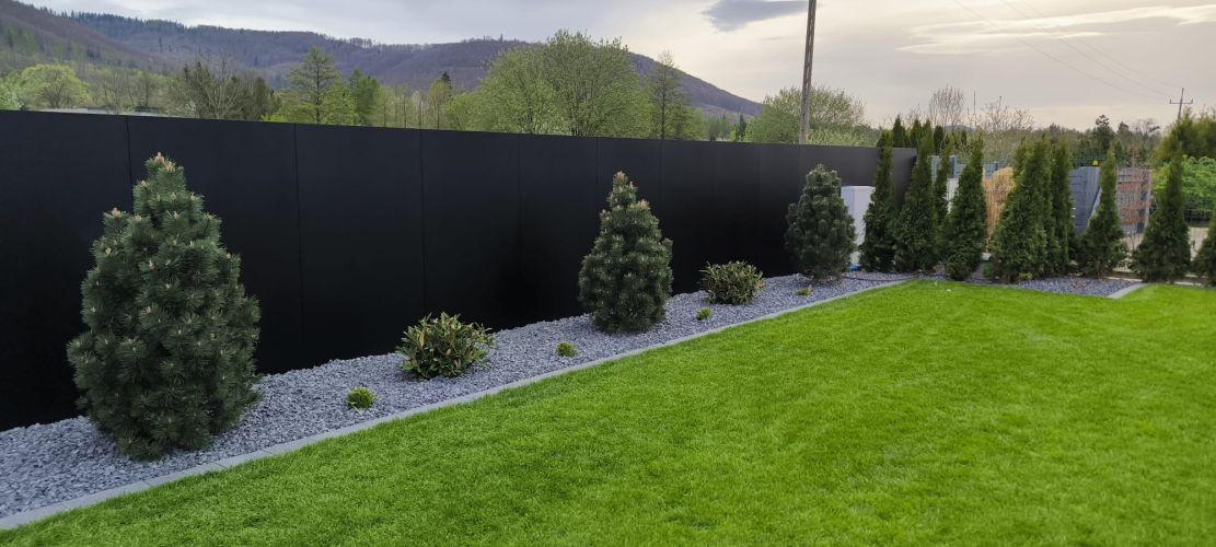 murki-z-pelnej-blachy-lakate